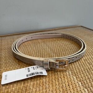 Pennington’s Metallic Silver and Cream Belt new with tags!  Size 4/5X